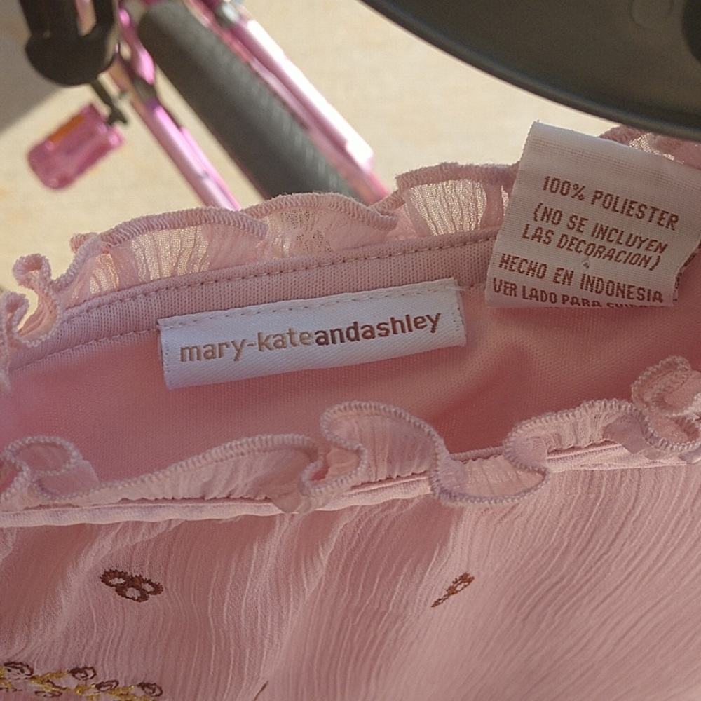Mary-Kateandashley Ruffle top - Picture 6 of 6